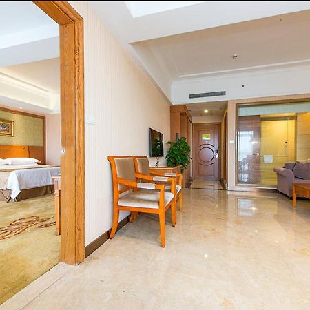 Vienna International Hotel Shenzhen Longgang Lilang Exterior foto